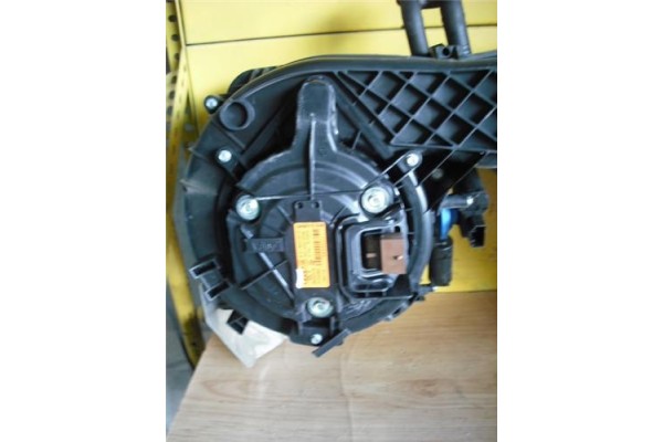 Recambio de carcasa calefaccion para seat exeo berlina (3r2) 1.6 referencia OEM IAM 8E2820353B 8E1820021E 