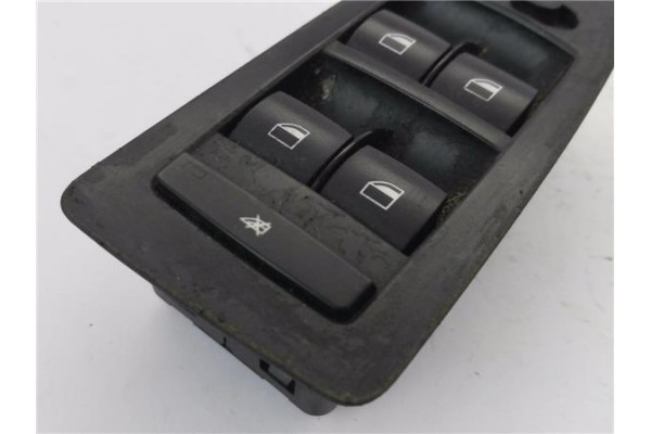 Recambio de mando elevalunas delantero izquierdo para bmw serie 1 berlina (e81/e87) 2.0 118d referencia OEM IAM 61319216568 6952