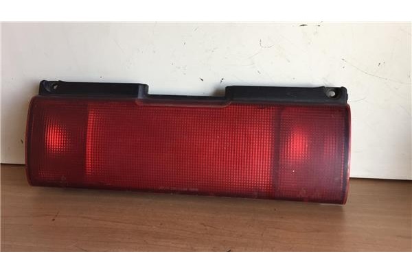 Recambio de piloto trasero derecho para suzuki swift sf berlina (ea)(1989) 1.0 gl [1,0 ltr. - 37 kw cat-u] referencia OEM IAM 22