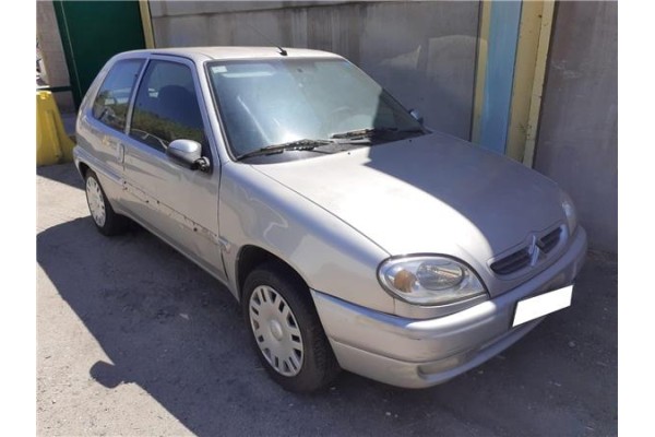citroen saxo (1996) del año 