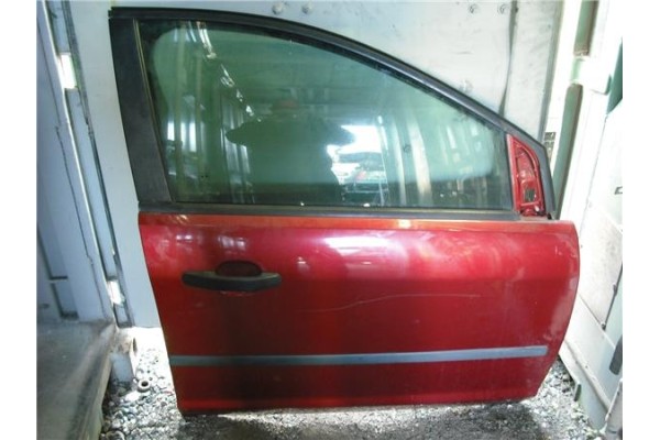 Recambio de puerta delantero derecha para ford focus berlina (cap)(2004) 1.8 ghia [1,8 ltr. - 85 kw tdci turbodiesel cat] refere