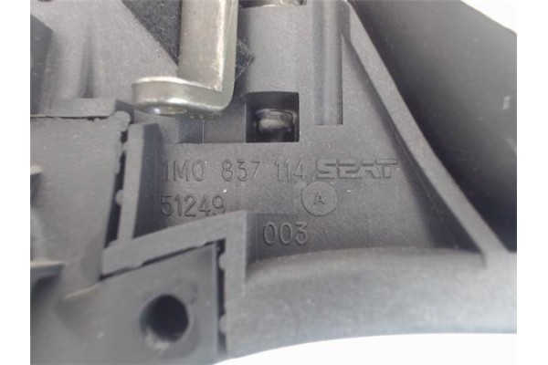 Recambio de manilla int. puerta trasero derecha para seat leon (1m1) 1.6 16 v referencia OEM IAM 1M0837114  