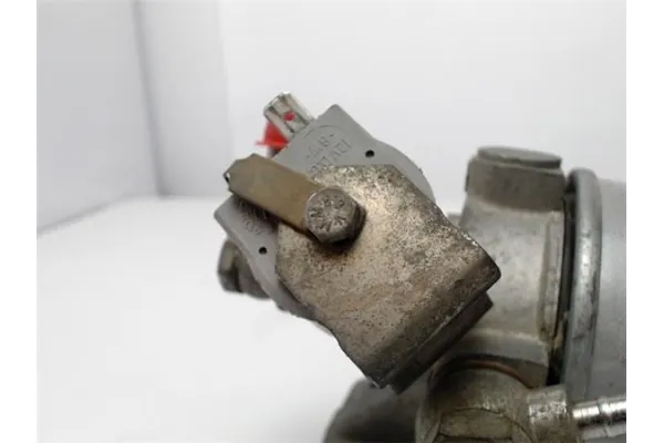Recambio de filtro gasoil para piaggio porter furgón 1.2 d referencia OEM IAM WK821 1906 