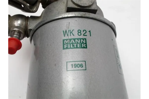 Recambio de filtro gasoil para piaggio porter furgón 1.2 d referencia OEM IAM WK821 1906 