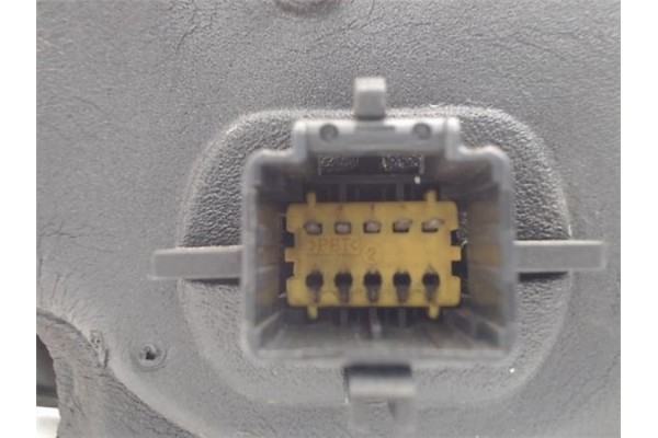 Recambio de retrovisor electrico izquierdo para renault scenic ii (jm) referencia OEM IAM   