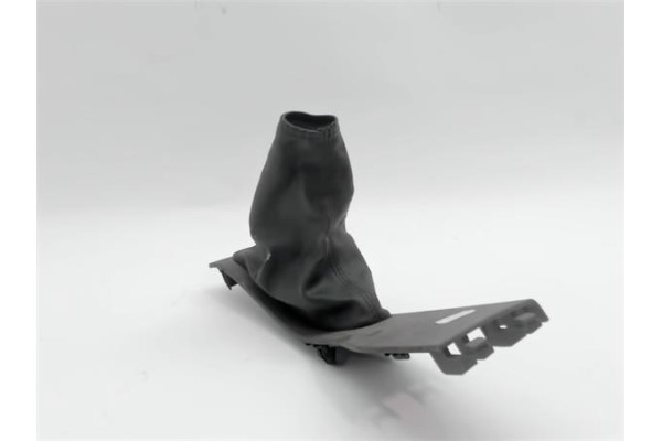 Recambio de guardapolvo palanca cambio para ford focus berlina (cap) referencia OEM IAM   438 , FIAT | 456 , FIAT | 36 , FORD | 