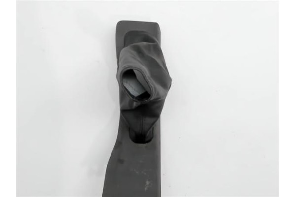 Recambio de guardapolvo palanca cambio para ford focus berlina (cap) referencia OEM IAM   438 , FIAT | 456 , FIAT | 36 , FORD | 