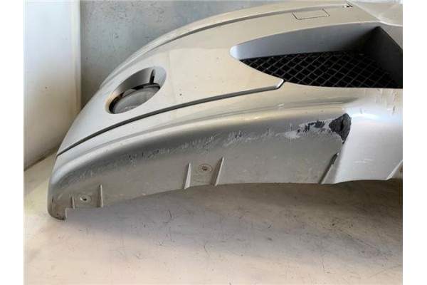 Recambio de paragolpes delantero para bmw serie 1 berlina (e81/e87) 2.0 118d referencia OEM IAM 51110432374  