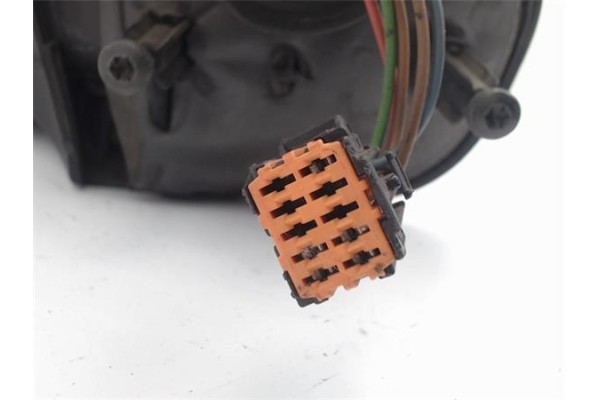 Recambio de retrovisor electrico izquierdo para peugeot 206 referencia OEM IAM 017003  