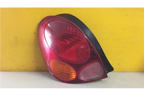 Recambio de piloto trasero izquierdo para toyota corolla (e11)(1997) 1.6 linea luna (5-ptas.) [1,6 ltr. - 79 kw 16v cat] referen