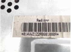 Recambio de radio / cd para volkswagen golf iv berlina (1j1) referencia OEM IAM 014VWZ1ZA8681080A  