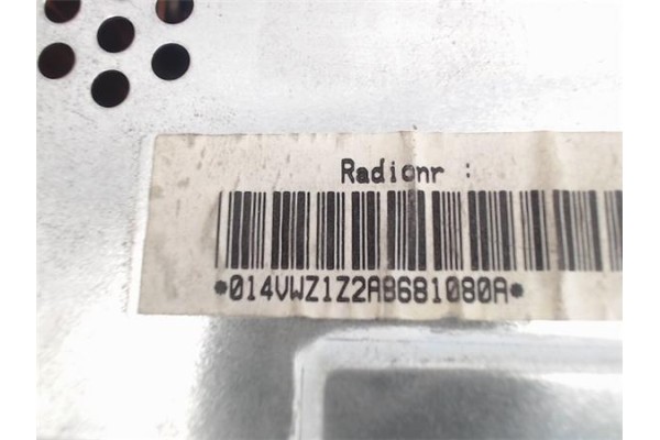 Recambio de radio / cd para volkswagen golf iv berlina (1j1) referencia OEM IAM 014VWZ1ZA8681080A  