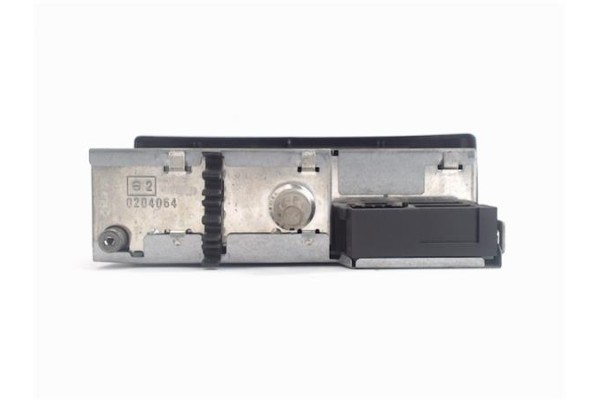 Recambio de radio / cd para renault kangoo i (f/kc0) referencia OEM IAM 8200633634B  