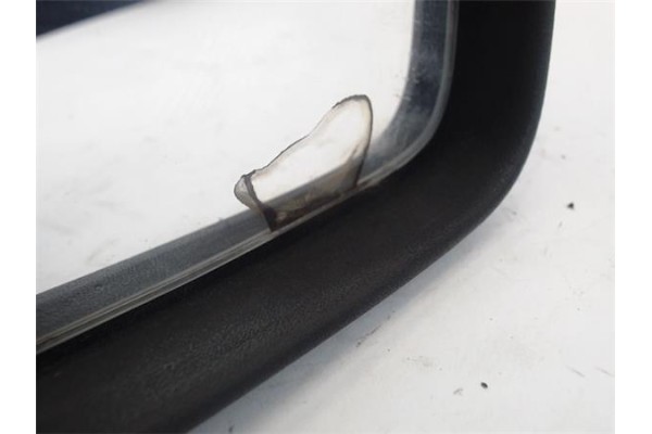 Recambio de retrovisor derecho para ford sierra fastback (gbc) 2.3 referencia OEM IAM 6167538  
