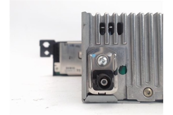 Recambio de radio / cd para bmw serie 3 berlina (e46) referencia OEM IAM 65126900402  