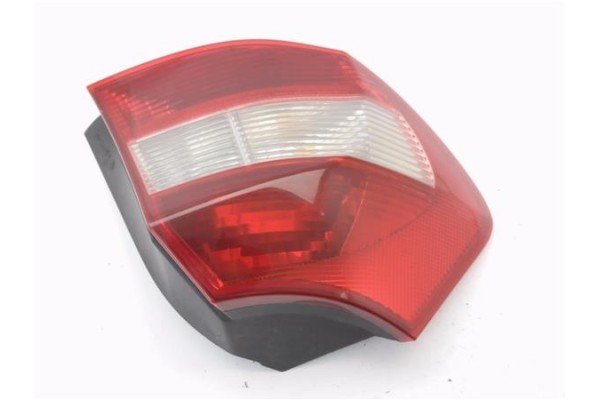 Recambio de piloto trasero izquierdo para bmw serie 1 berlina (e81/e87) 2.0 118d referencia OEM IAM 63217164955 13405110 
