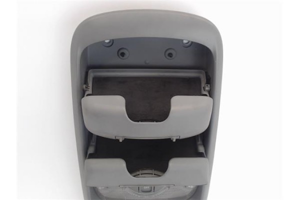 Recambio de luz delantero central techo para kia carnival 2.9 td referencia OEM IAM k53e51410  