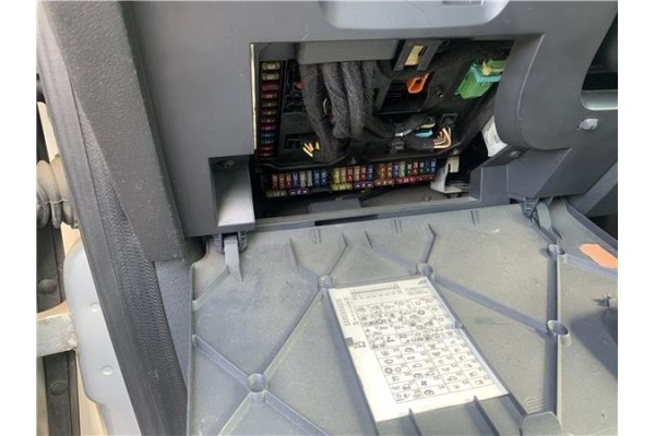 Recambio de caja fusibles/rele para seat alhambra (7v9) 1.9 reference referencia OEM IAM 7M3937548B  