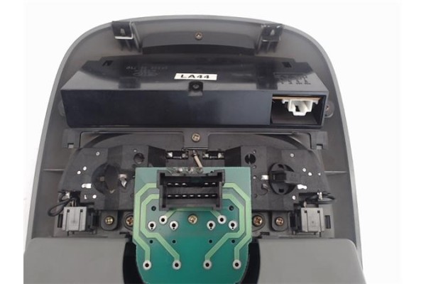 Recambio de luz delantero central techo para kia carnival 2.9 td referencia OEM IAM k53e51410  