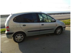 renault scenic i (ja...) del año 2001