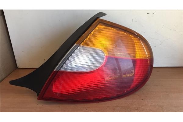 Recambio de piloto trasero derecho para chrysler neon (pl)(2000 ) 1.6 le [1,6 ltr. - 85 kw 16v cat] referencia OEM IAM 52885228A