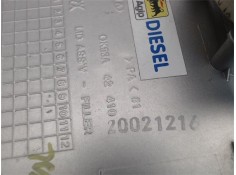 Recambio de tapa exterior combustible para kia carnival 2.9 td referencia OEM IAM 0K3A42410  