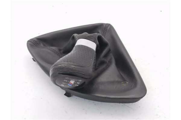Recambio de pomo palanca cambio para bmw serie 1 berlina (e81/e87) 2.0 118d referencia OEM IAM 25117566267 2511803730402 