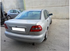volvo s40 berlina del año 1998