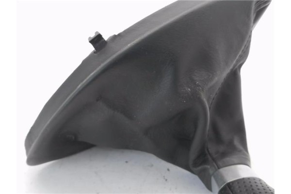 Recambio de pomo palanca cambio para bmw serie 1 berlina (e81/e87) 2.0 118d referencia OEM IAM 25117566267 2511803730402 