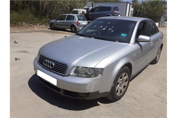 audi a4 berlina (8e)(2000) del año 