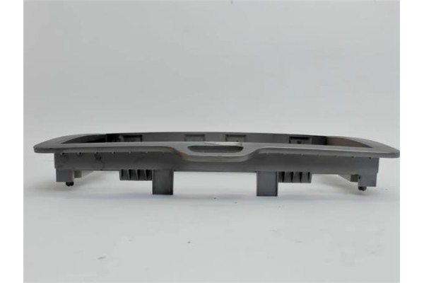 Recambio de embellecedor consola central para ford focus berlina (cap) referencia OEM IAM 4M5118522MBW  