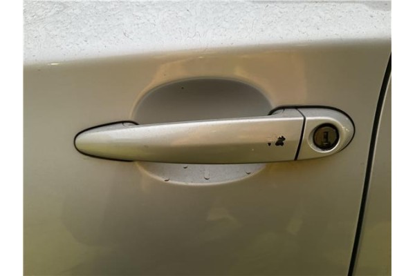 Recambio de puerta delantero izquierda para bmw serie 1 berlina (e81/e87) 2.0 118d referencia OEM IAM 41007207445  