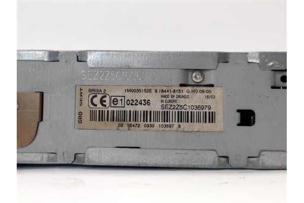 Recambio de radio / cd para seat toledo (1l) referencia OEM IAM   