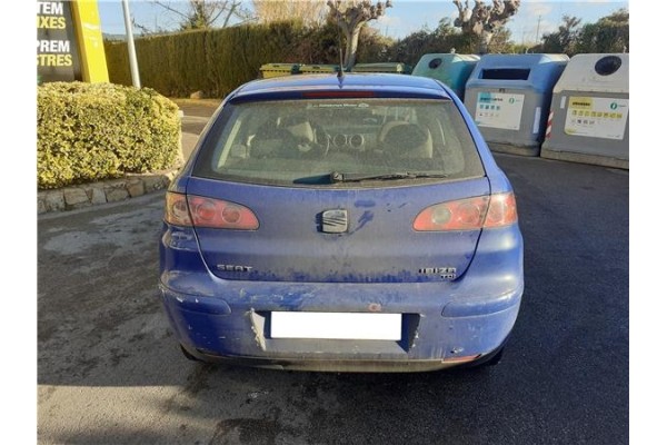 seat ibiza (6l1) del año 2002