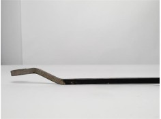 Recambio de brazo limpiaparabrisas delantero derecho para nissan pickup (d22) 2.5 d referencia OEM IAM 2888001G63 2888001 