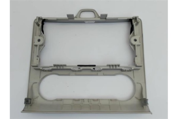 Recambio de embellecedor consola central para ford focus berlina (cap) referencia OEM IAM 4M5118522MBW  