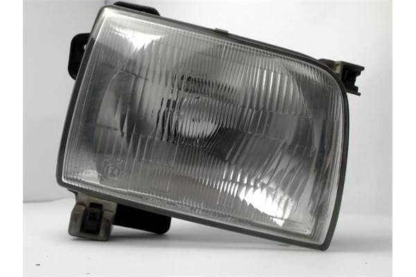 Recambio de faro delantero dcho para nissan pickup (d22) 2.5 d referencia OEM IAM 9922680009  