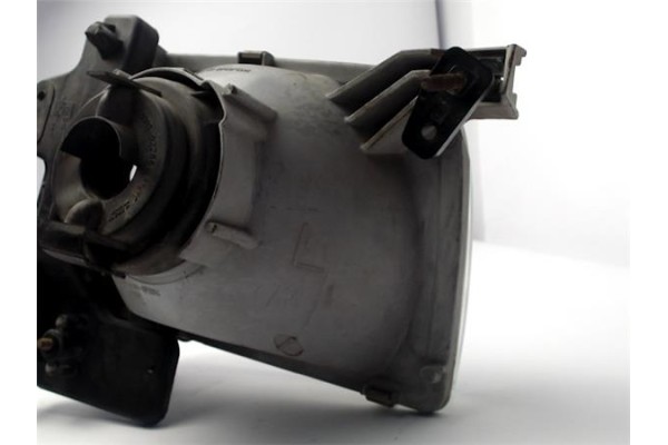 Recambio de faro delantero izquierdo para nissan pickup (d22) 2.5 d referencia OEM IAM 9922680009  