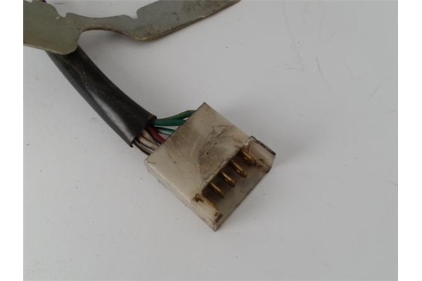 Recambio de piloto trasero izquierdo para nissan vanette (c220) 2.0 vanette bus slx diesel referencia OEM IAM   