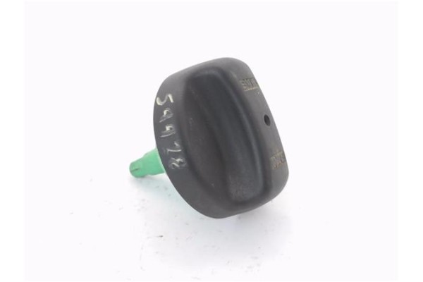 Recambio de tapon combustible para bmw serie 1 berlina (e81/e87) 2.0 118d referencia OEM IAM 16117193381  