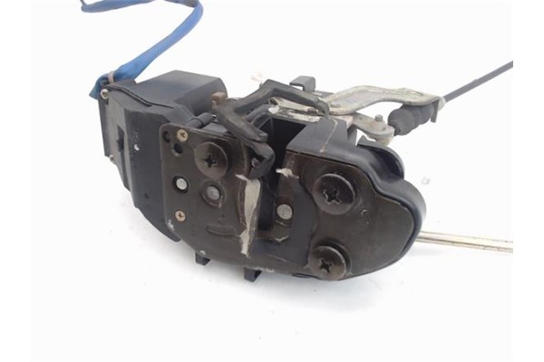 Recambio de cierre electromagnetico delantero derecho para kia carnival 2.9 td referencia OEM IAM 0k52z558311  