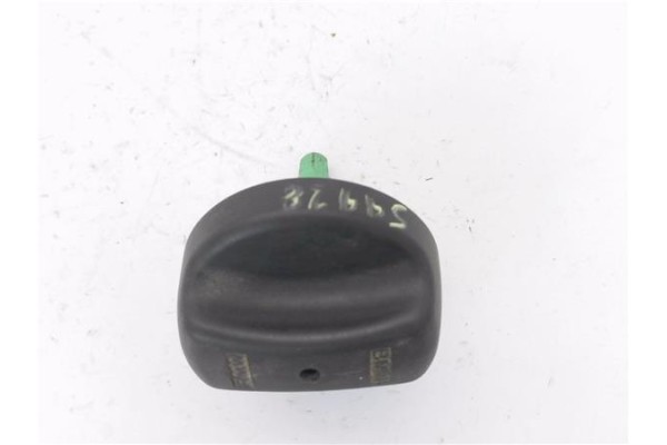 Recambio de tapon combustible para bmw serie 1 berlina (e81/e87) 2.0 118d referencia OEM IAM 16117193381  