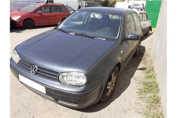 volkswagen golf iv berlina (1j1)(1997) del año 