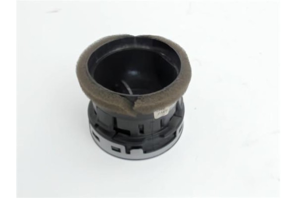 Recambio de rejilla entrada de aire para ford fiesta (cbk) referencia OEM IAM 6S6HA018B09 1600110 