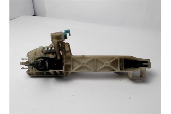 Recambio de maneta exterior delantero izquierda para kia rio (ub) 1.2 basic referencia OEM IAM 826511W0103D  