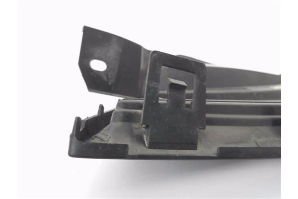 Recambio de rejilla capo para nissan micra (k12e) 1.5 dci referencia OEM IAM 62320AX  