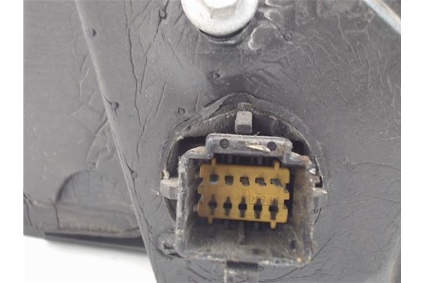 Recambio de retrovisor electrico izquierdo para renault megane ii berlina 5p referencia OEM IAM 12353060  