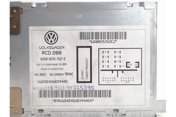 Recambio de radio / cd para volkswagen polo iv (9n3) referencia OEM IAM 6Q0035152E  