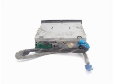 Recambio de radio / cd para renault megane ii berlina 5p referencia OEM IAM 8200084437A  
