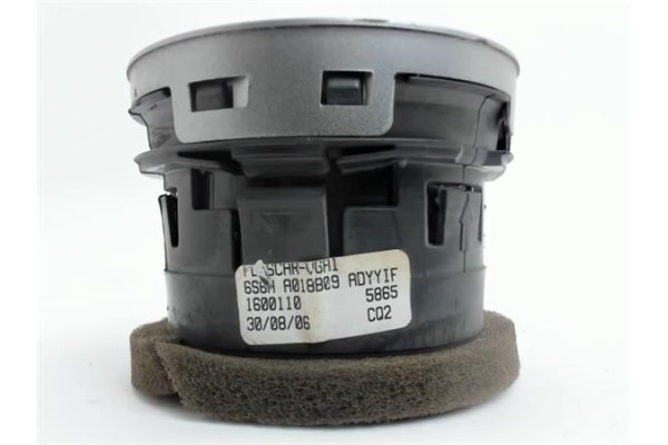 Recambio de rejilla entrada de aire para ford fiesta (cbk) referencia OEM IAM 6S6HA018B09 1600110 